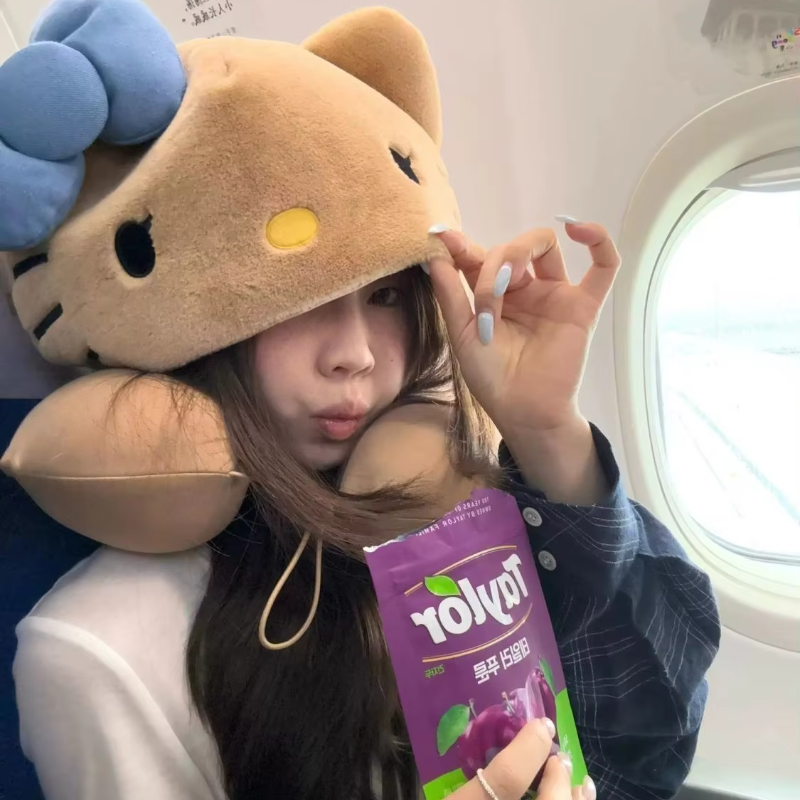 Hello Kitty Hooded Pillow Neck – обзор и цена Travel Accessories And Gadgets